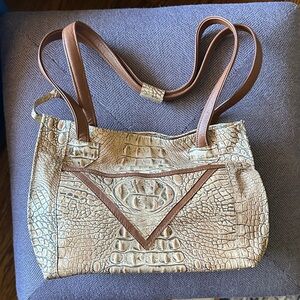Elegant Crocodile-Embossed Tan Handbag